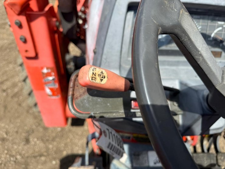 kubota-m5700-image-26