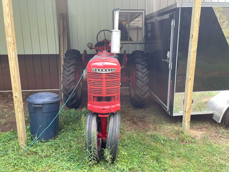 #5701-•-1947-mccormick-farmall-international-harvester-image-2