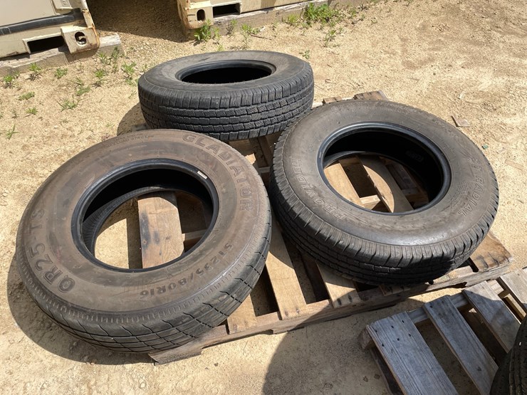 #3586-•-(3)-3t235/8r16-trailer-tires-image-1