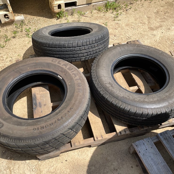 #3586 • (3) 3t235/8R16 Trailer Tires