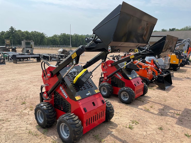 #5595-•-mms-sl-323tz-mini-skid-steer-loader-(mosinee,-wi)-image-2