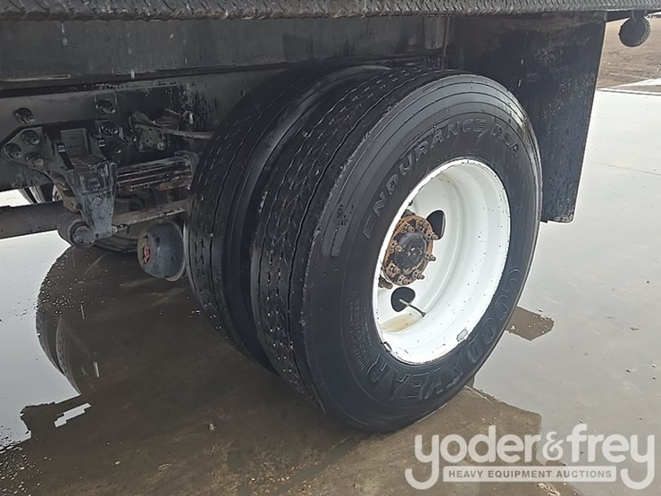 2019-ford-f750-image-11