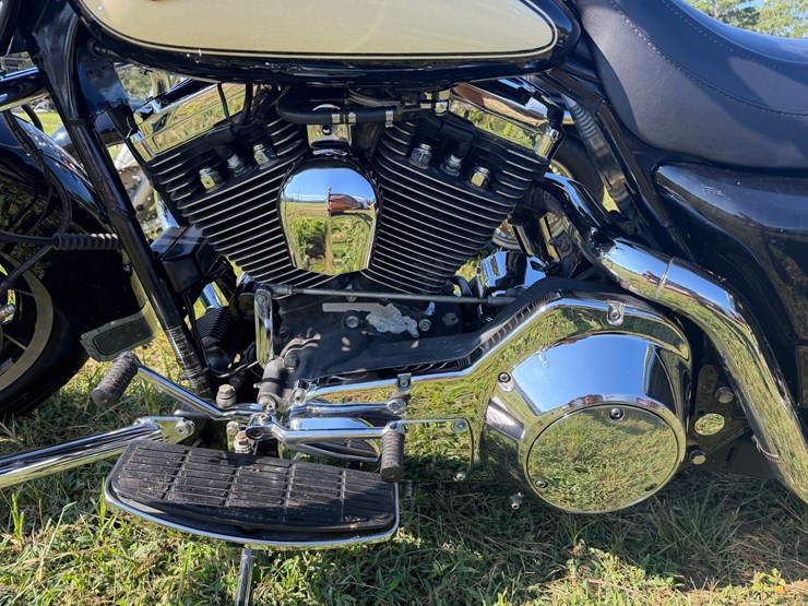 #109-•-1998-harley-davidson-flhpi-motorcycle-image-10