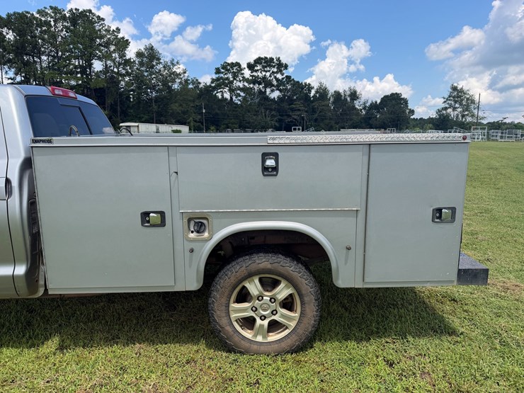 2008-toyota-tundra-image-11