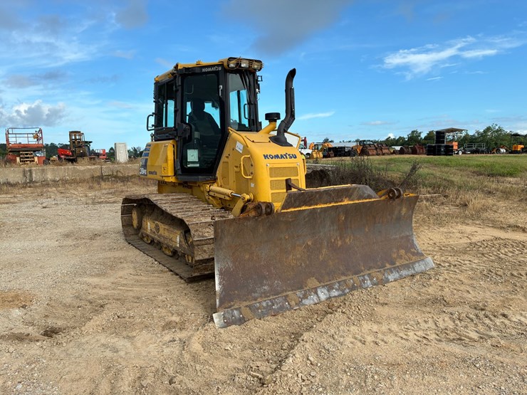 komatsu-d39px-24-image-2