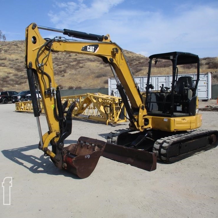 2016 CATERPILLAR 305.5E