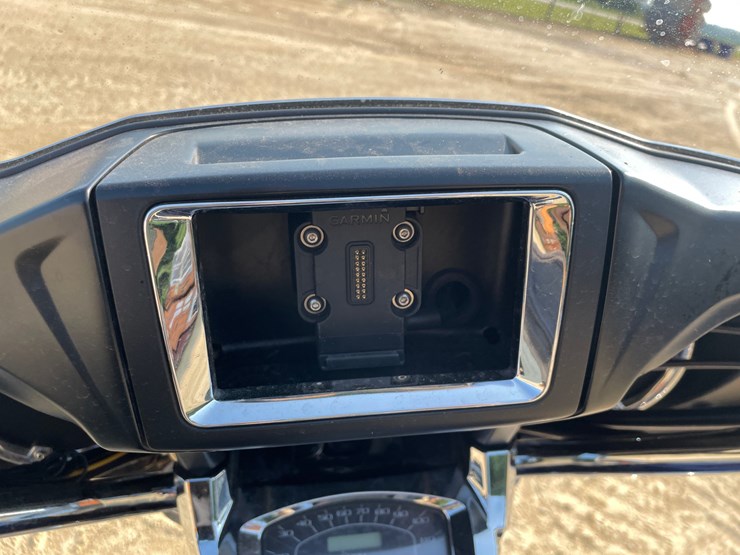 #1216-•-2013-yamaha-v-star-1300cc-motorcycle-(has-wi-title)-image-53