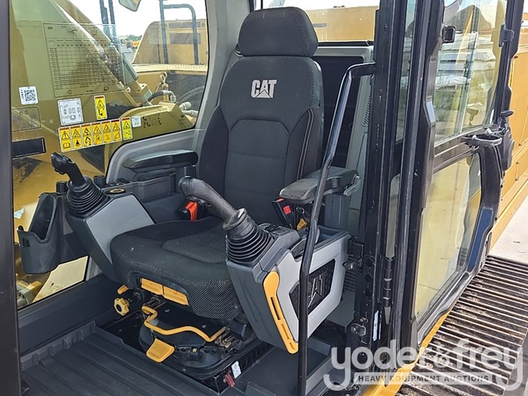 2019-caterpillar-336-image-71