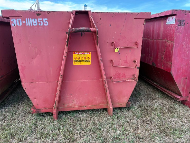 #3713-•-30-yard-hook-dumpster-image-1