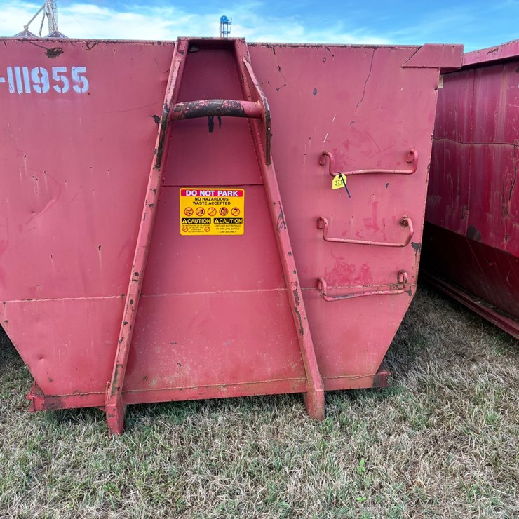 #3713 • 30 yard hook dumpster