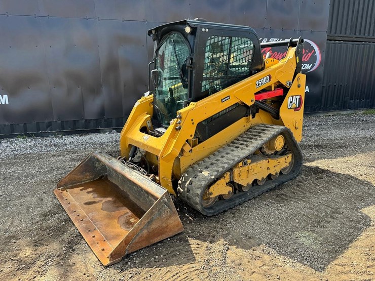 2023-caterpillar-259d3-image-2