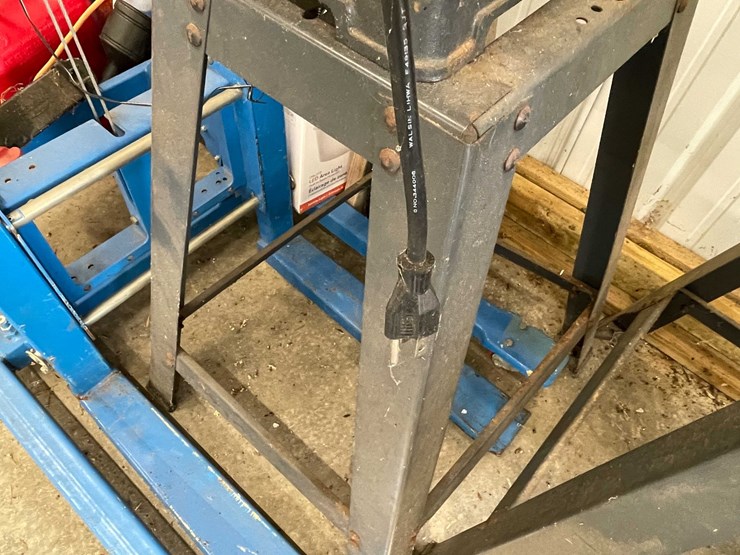 #5734-•-drill-press-on-stand-image-6