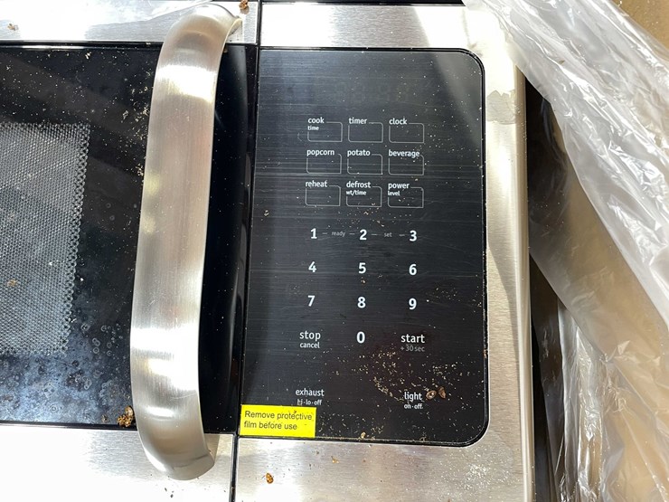 #5750-•-microwave-oven-image-2