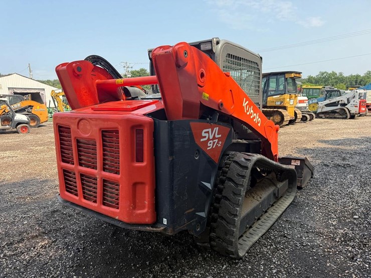 2024-kubota-svl97-2-image-4