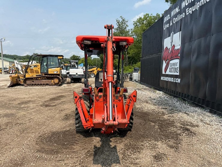 2022-kubota-b26-image-3