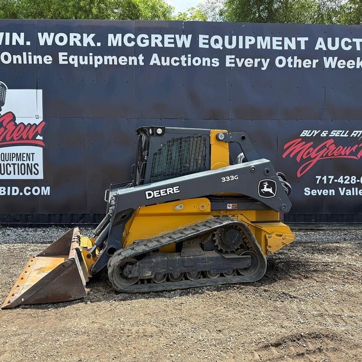 2023 DEERE 333G