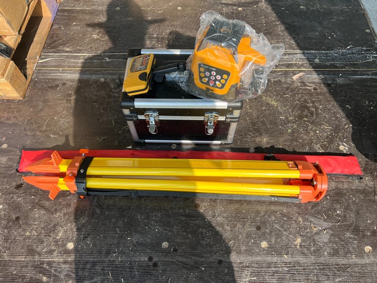 #147-•-laser-level---[survey-equipment-and-grade-control]-image-3