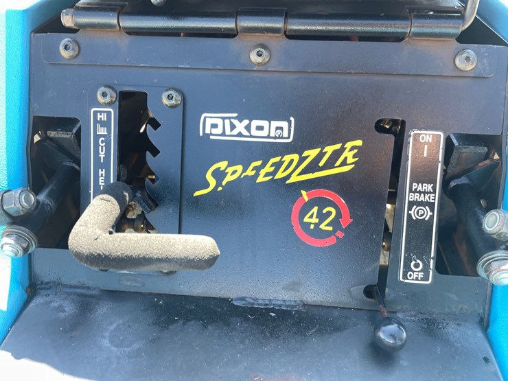 #1228-•-dixon-ztr-42"-zero-turn-lawnmower-image-10