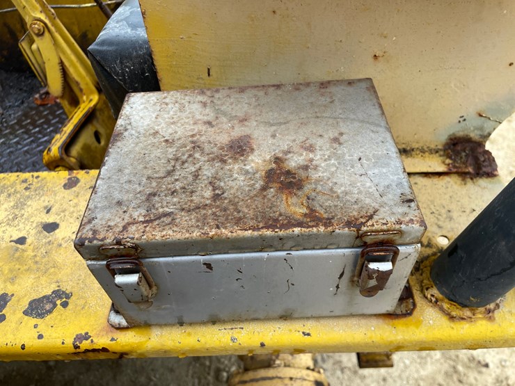 #1218-•-atc-25-terratrac-atc-25-bulldozer-image-39