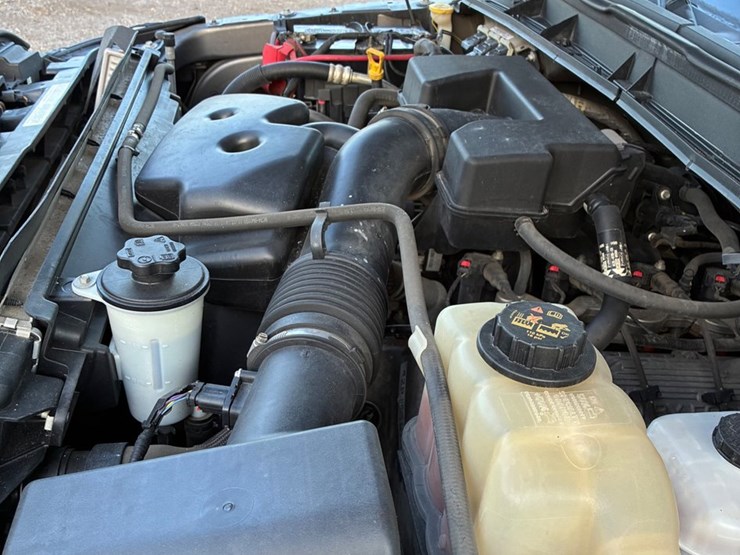 2010-ford-f250-image-13