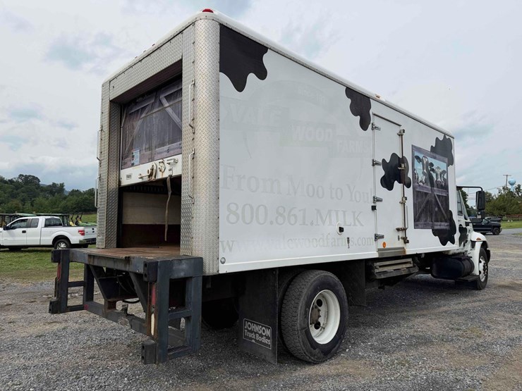 2007-international-durastar-4300-image-12