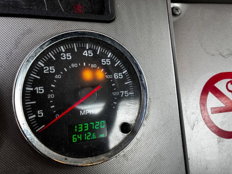 2019-kenworth-t370-image-15