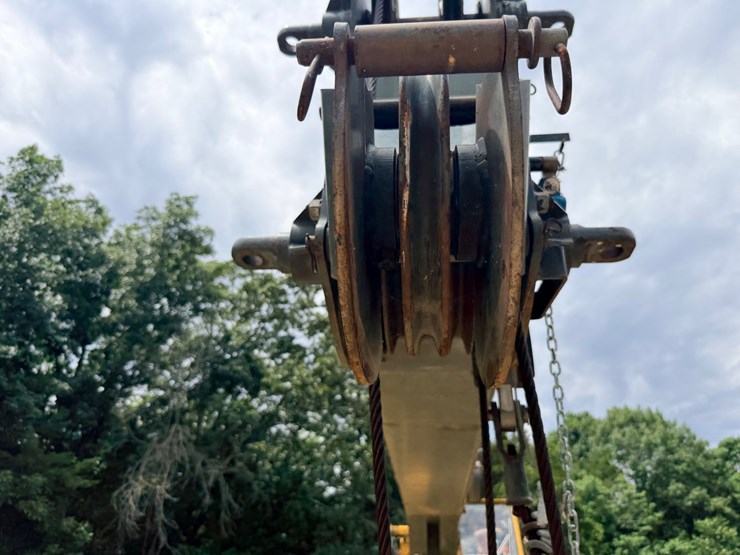 #24150-•-1992-p&h-mobile-35-ton-crane-image-29