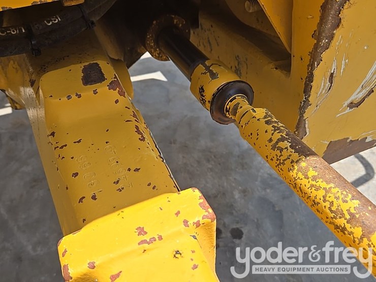 2012-deere-310sk-image-25