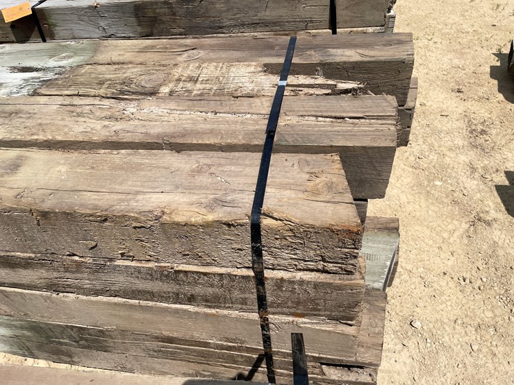 #3602-•-bundle-of-used-guard-rail-posts-image-7