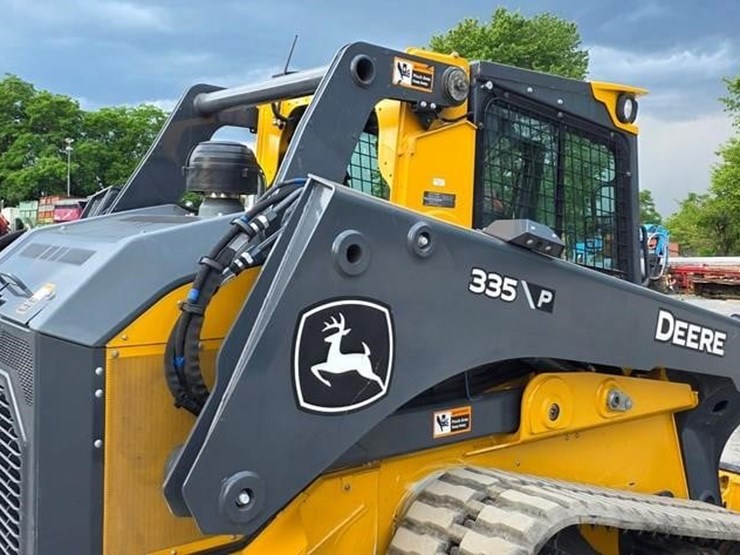 2025-deere-335-p-tier-image-19