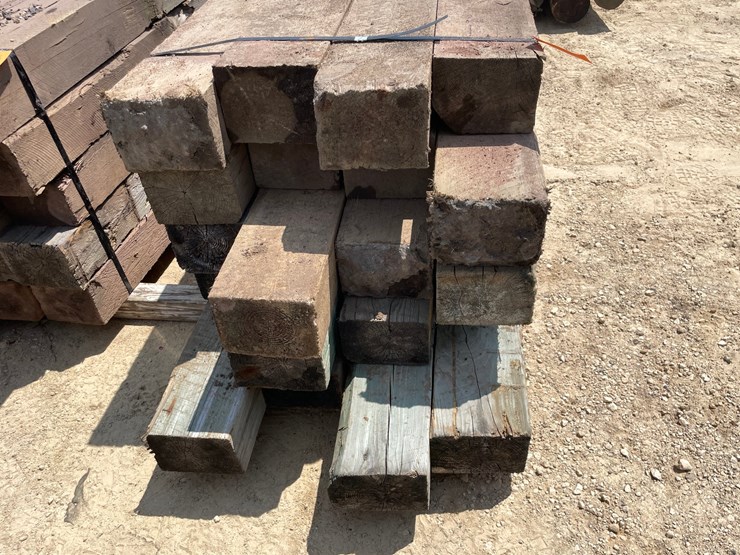 #3596-•-bundle-of-used-guard-rail-posts-image-6