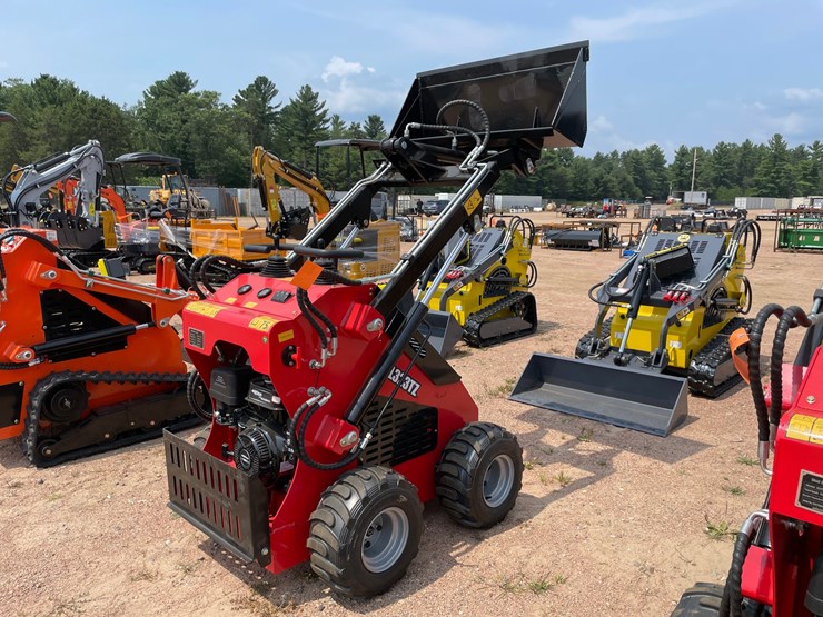 #5596-•-mms-sl-323tz-mini-skid-steer-loader-(mosinee,-wi)-image-1