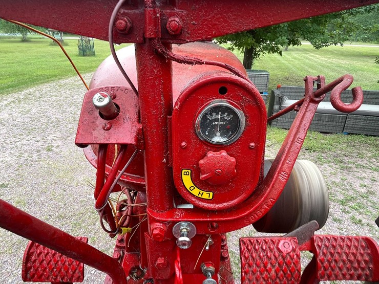 #5701-•-1947-mccormick-farmall-international-harvester-image-20