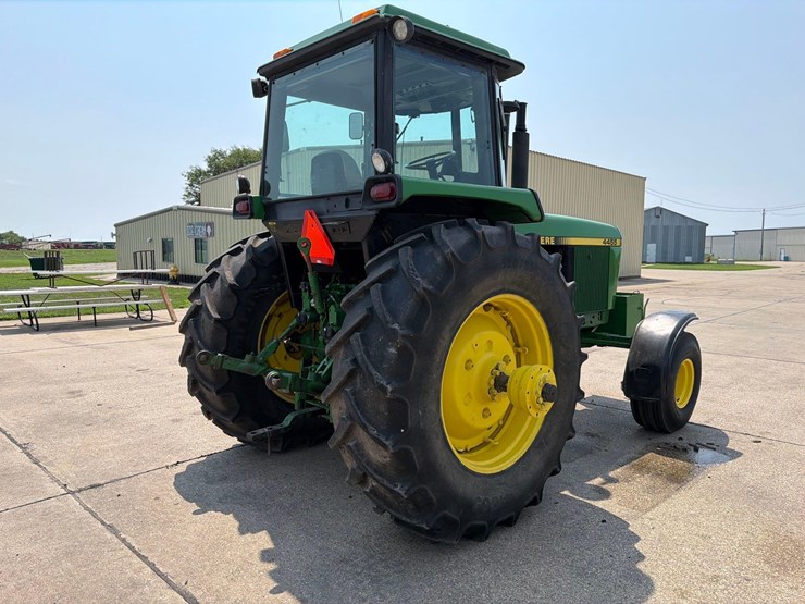 john-deere-4450-image-4