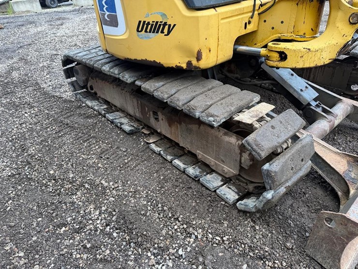 2005-komatsu-pc50mr-2-image-11