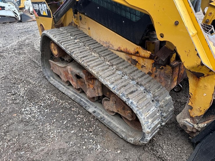 2019-caterpillar-259d-image-12