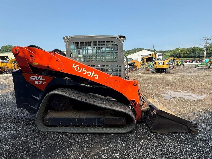 2024-kubota-svl97-2-image-5