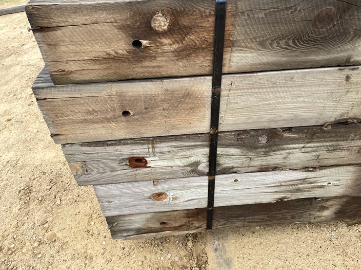 #3628-•-bundle-of-used-guard-rail-posts-image-10