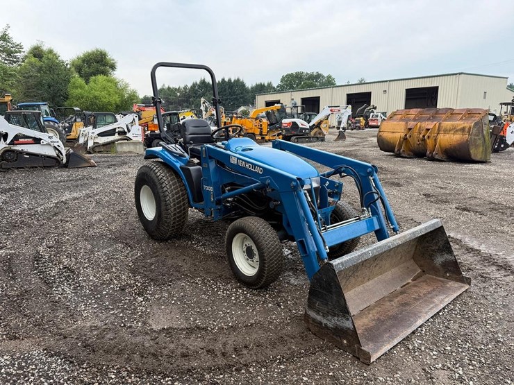 new-holland-tc25d-image-6