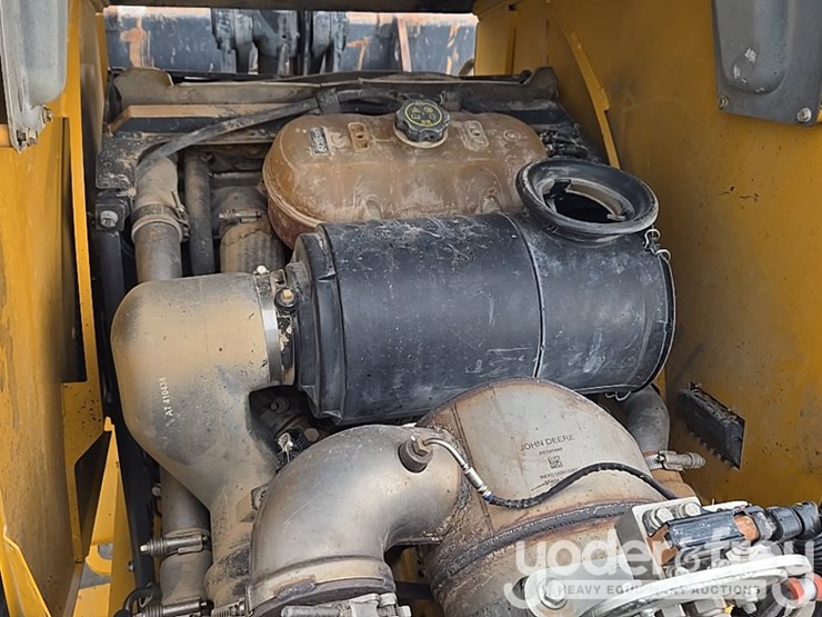 2014-deere-310sk-image-42