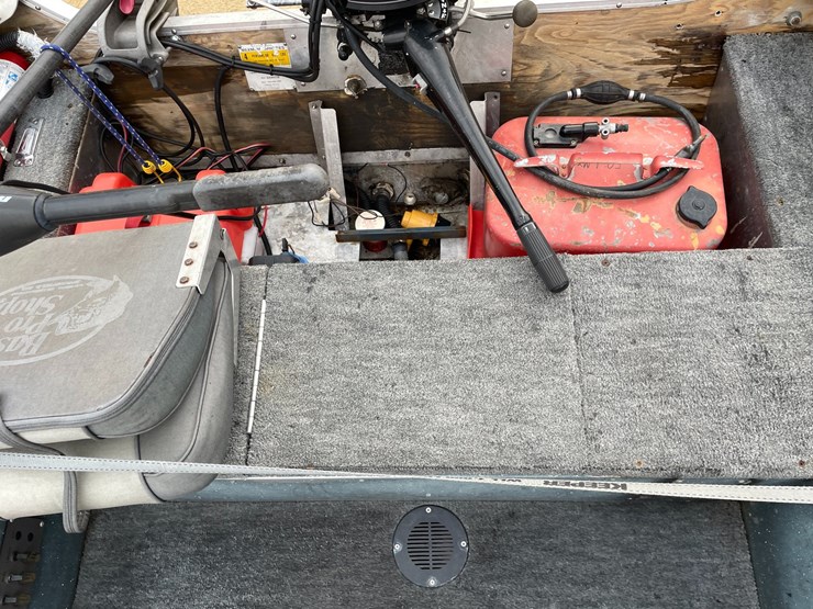 #1221-•-1987-16'-bass-tracker-aluminum-boat-(has-wi-title)-image-45