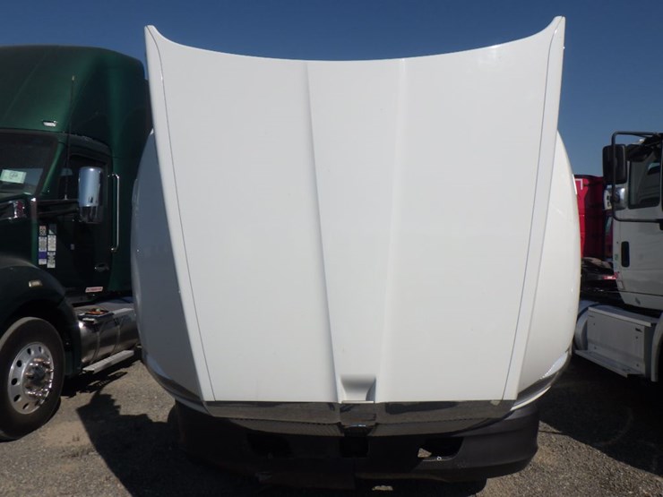 2017-kenworth-t680-image-26