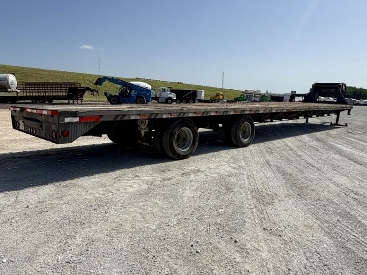 2009-pj-flatbed-image-5