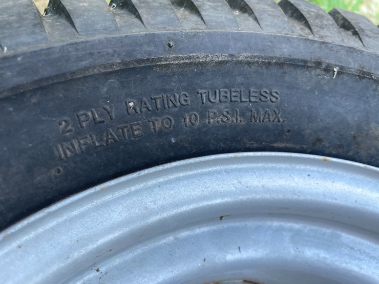 #3591-•-(2)-carlisle-tires-and-rims-image-7