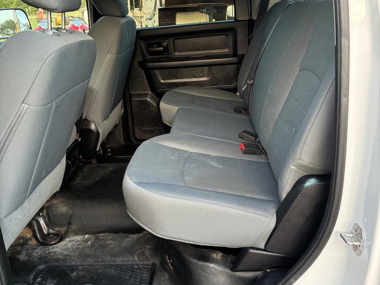 2015-dodge-ram-2500-image-7