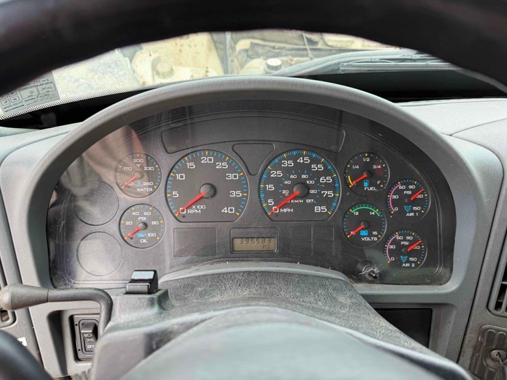 2007-international-durastar-4300-image-24
