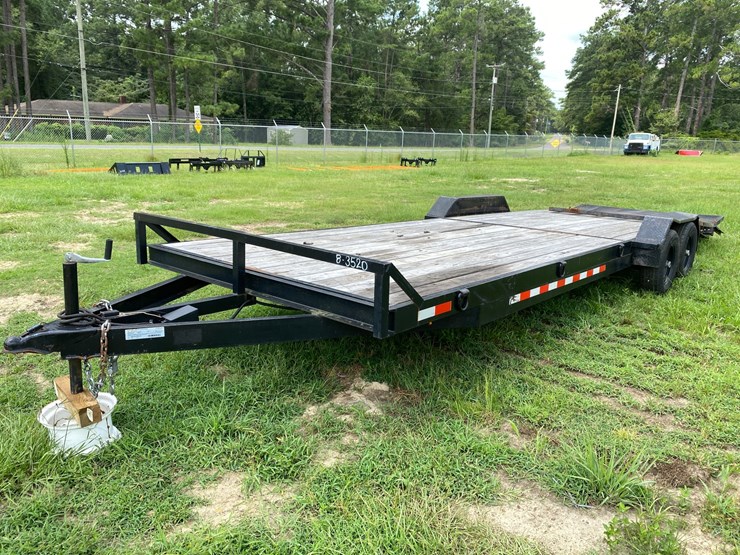#117-•-2023-new-generation-7’x-26"with-dovetail-utility-trailer-image-1
