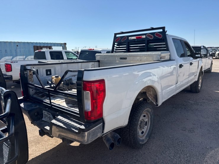 2017-ford-f250-image-3