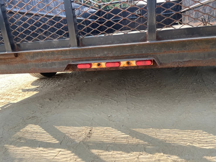 #222-•-2017-12'-tandem-axle-high-side-sport-warrior-trailer-(has-mn-title)-image-49