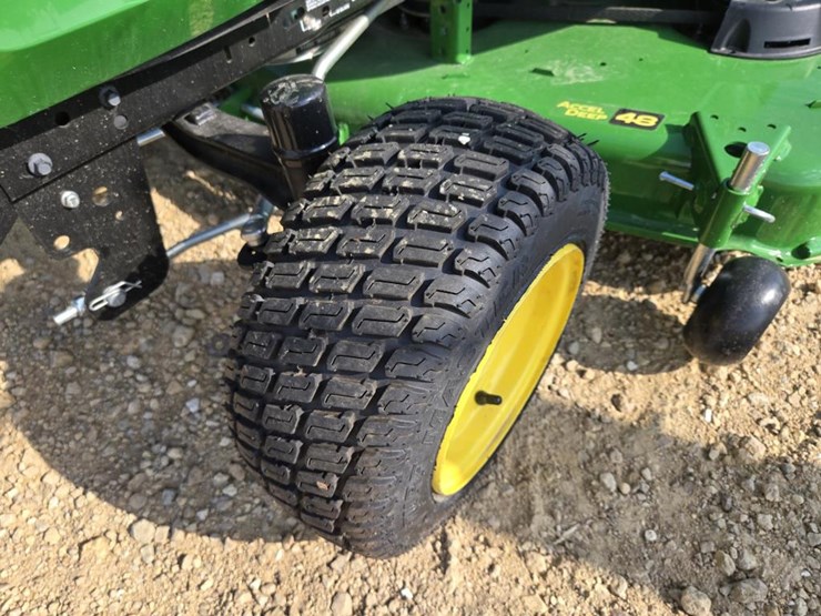 john-deere-x570-image-3